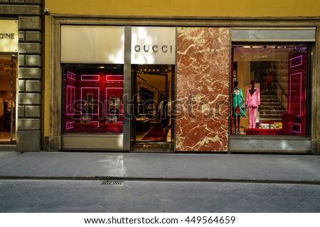 gucci caffe firenze|outlet gucci firenze.